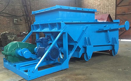 GLW225/4/S往复式给煤机